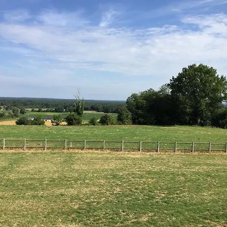 Holiday home Le Gustievenne Private Swimming Pool & Jacuzzi